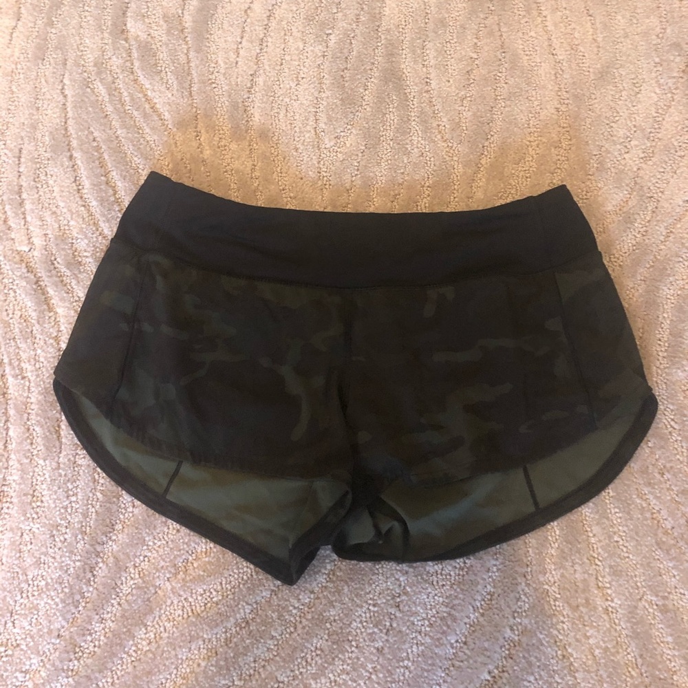 Lululemon Green Camo Speed Up Short